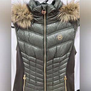Michael Kors L Emerald Green/ Gold Hardware Down Vest w Removable Hood Option